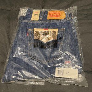 Levi's 501 original fit.